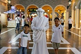 [Click for large photo]