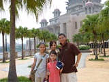 [Click for large photo]