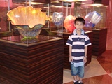 [Click for large photo]
