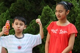 [Click for large photo]