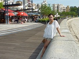 [Click for large photo]